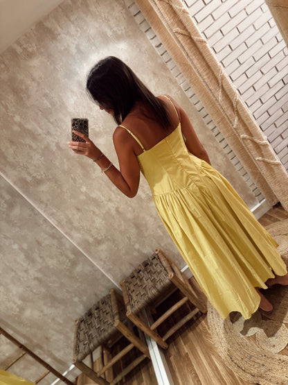 Vestido c/ efeito corpete - Amarelo