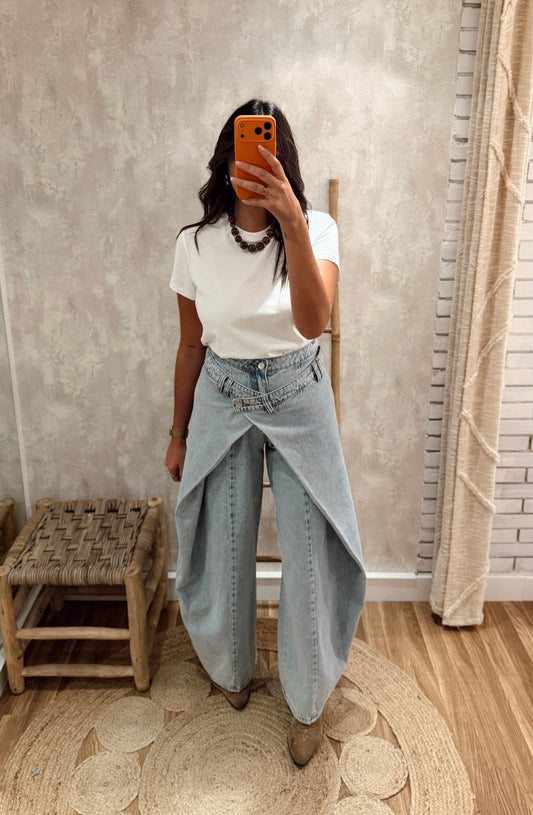 Jeans c/ efeito de sobreposição - Mochy