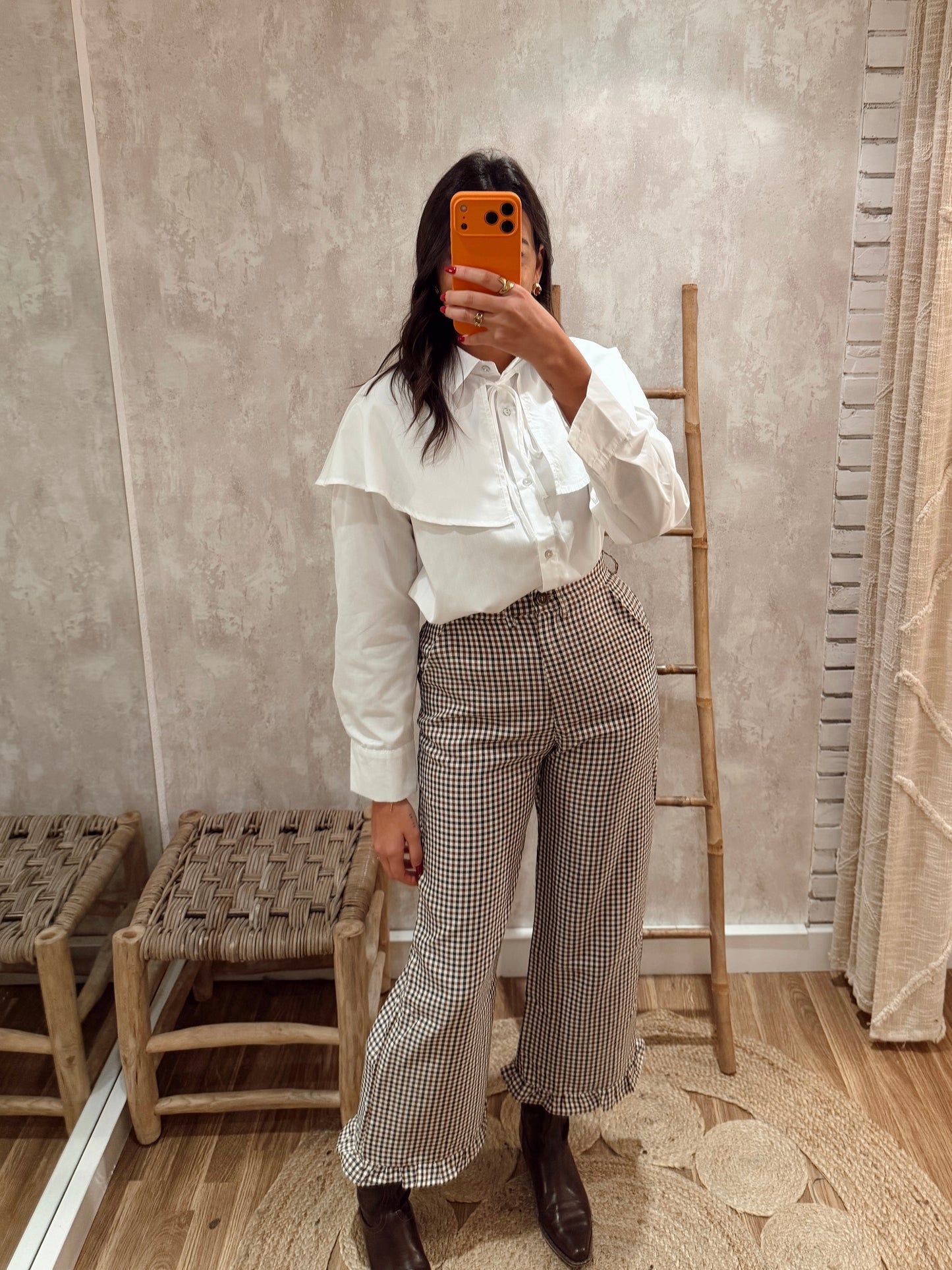 Camisa Branca com Gola Removível