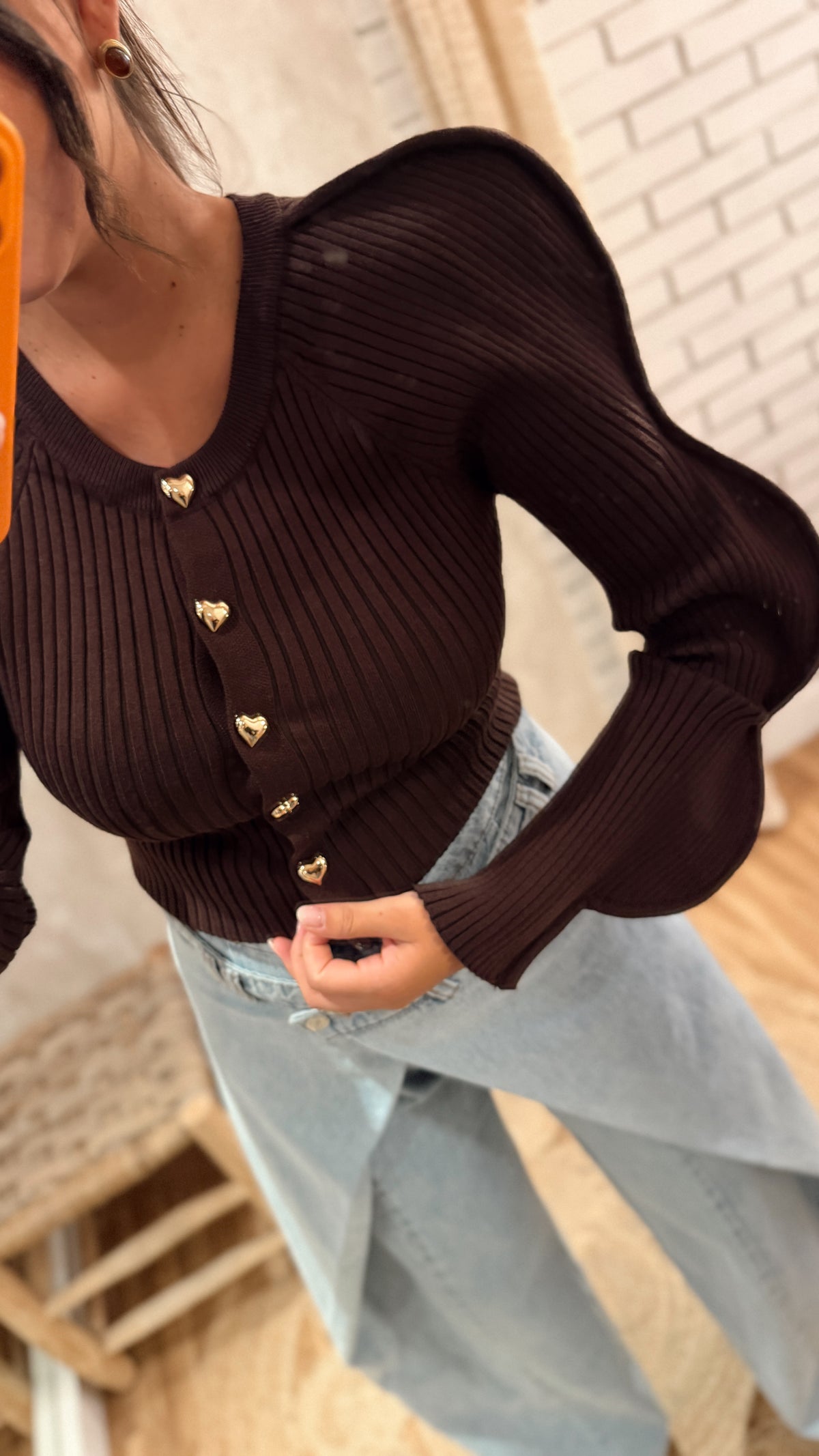 Cardigan em malha c/ detalhe de manga ondulada