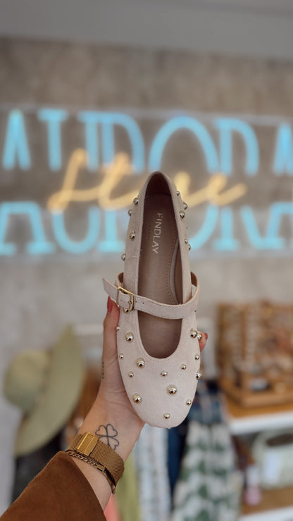 Sabinas Bege com Tachas Douradas