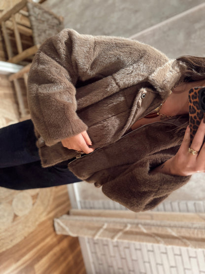 Bomber em Pêlo Castanho