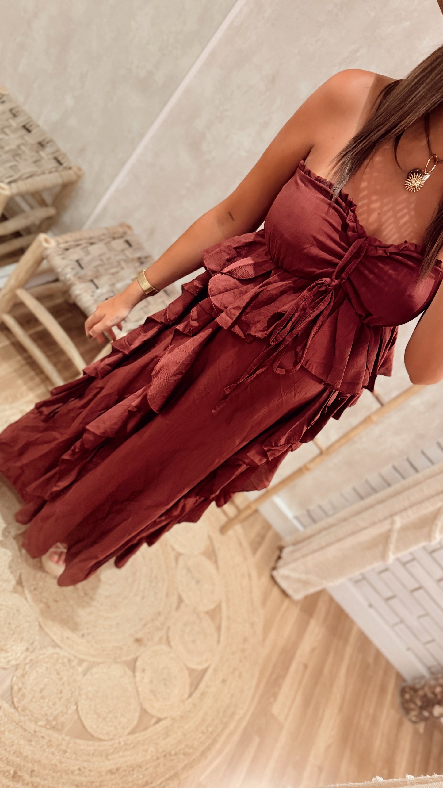 Vestido Comprido com Folhos Laterais