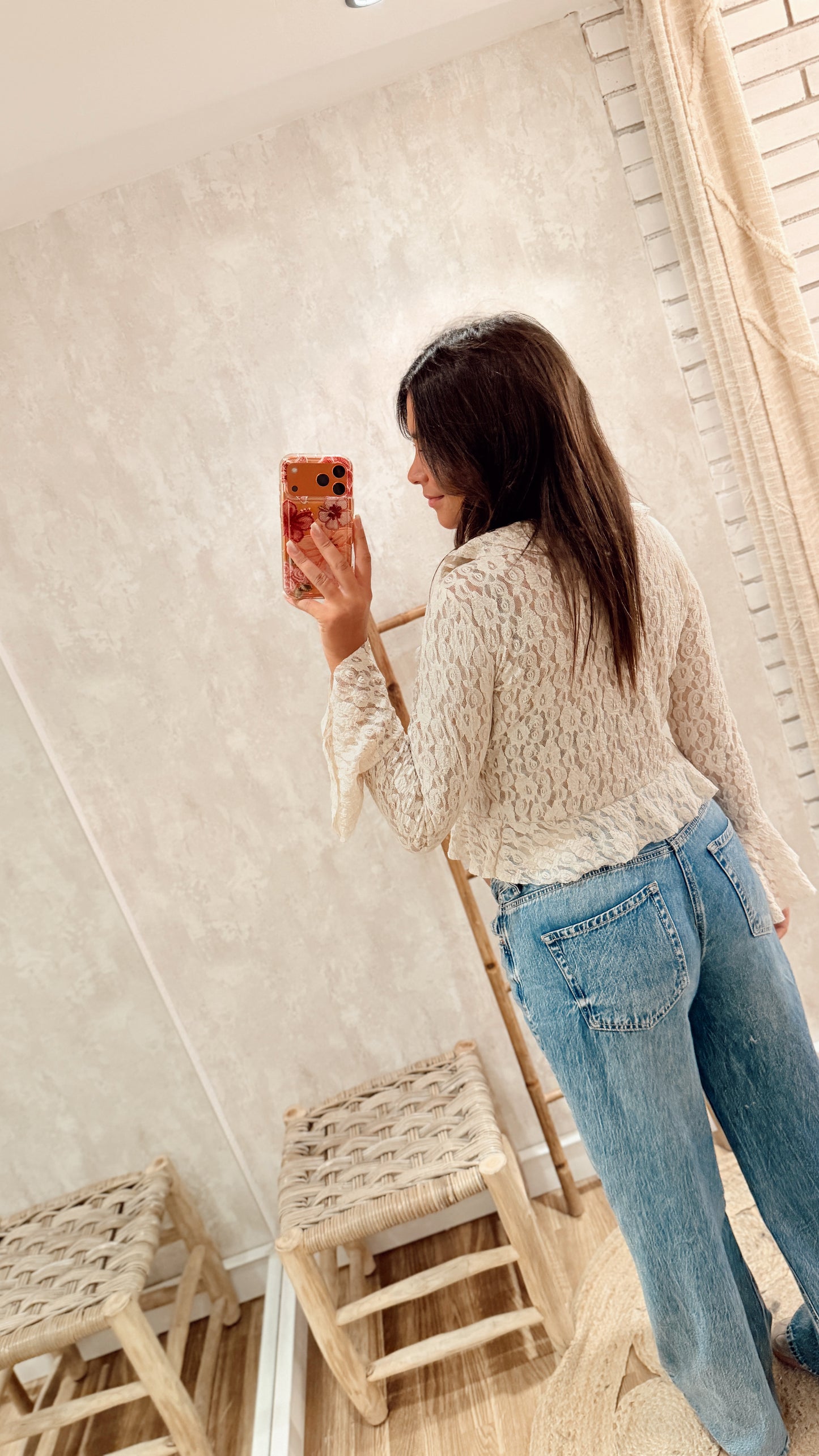 Blusa Casaco Texturada com Folhos