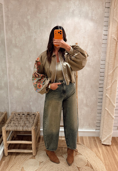 Bomber com Mangas Balão e estampa floral