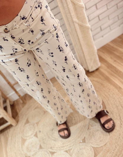 Jeans Floral Azul Marinho