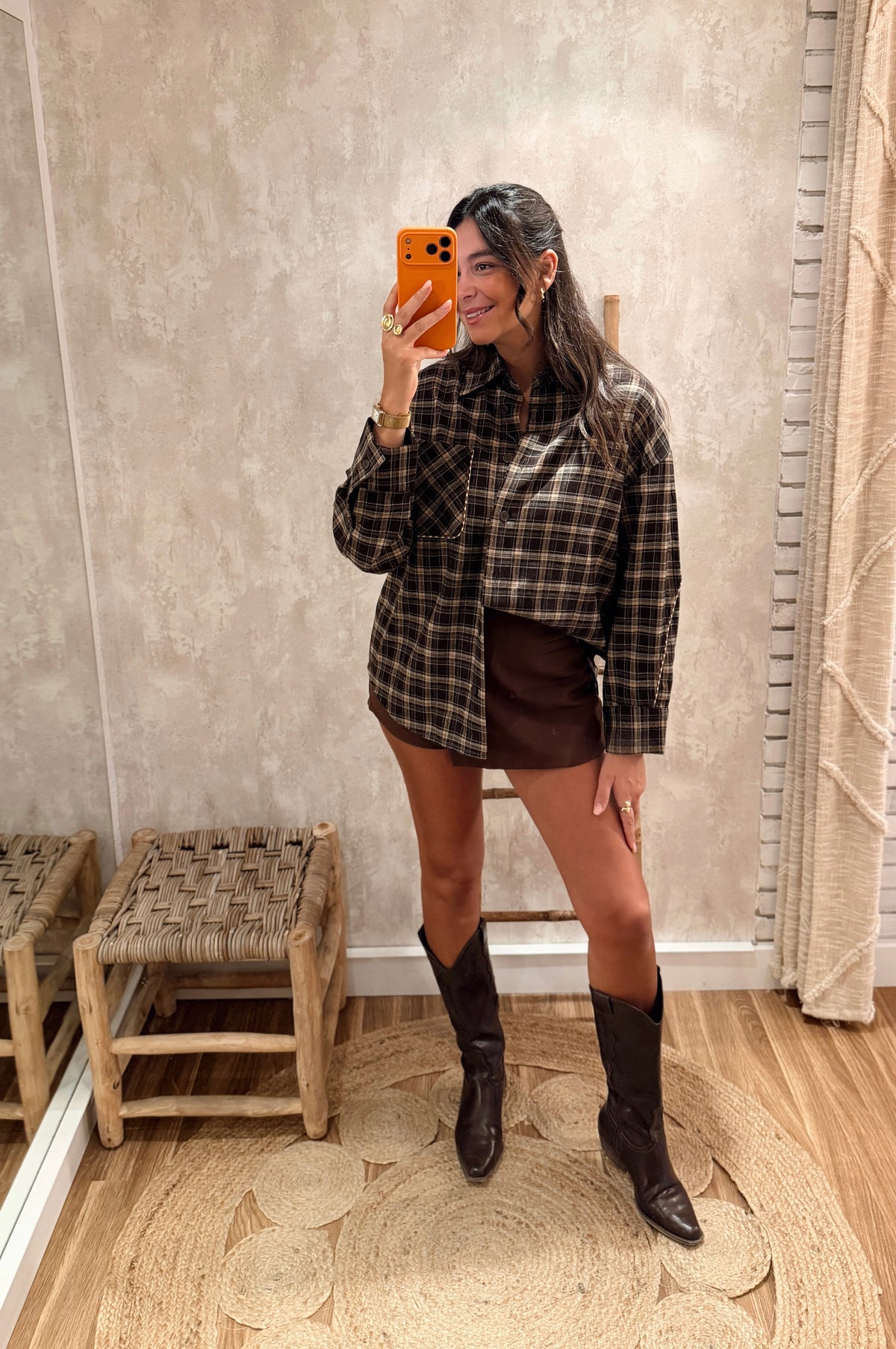 Camisa Xadrez Oversize com Aplicações