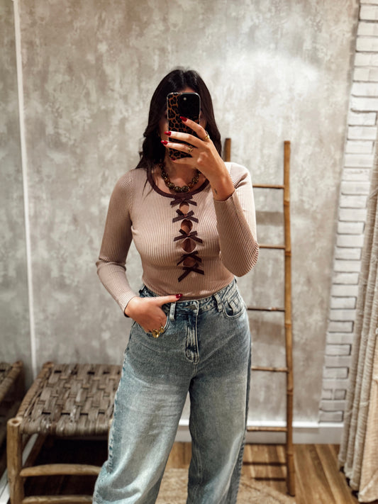 Body em malha canelada c/laços