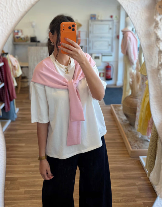 T-shirt com sobreposição