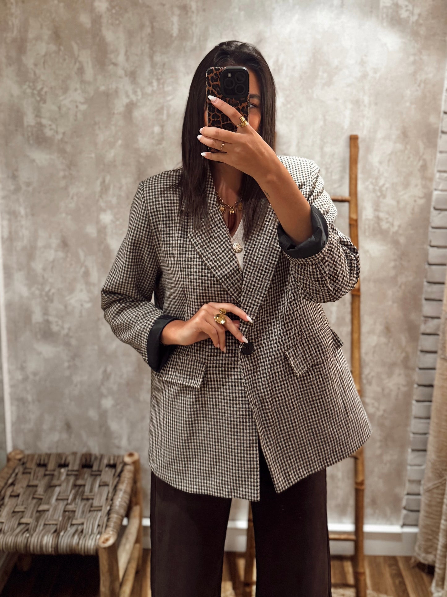 Blazer em tecido tipo fazenda com padrão vichy