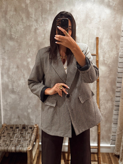Blazer em tecido tipo fazenda com padrão vichy