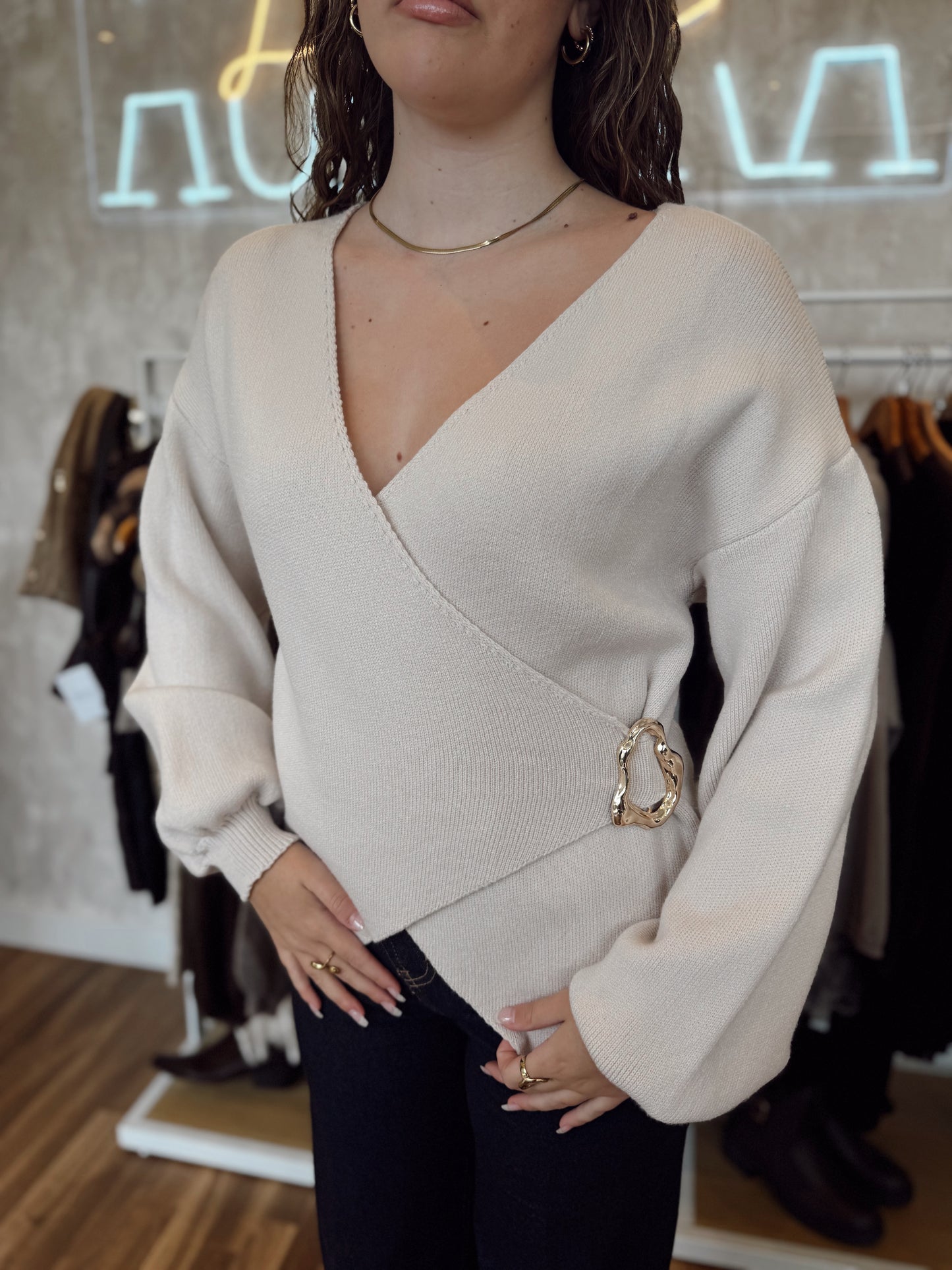 Camisola em malha com efeito trespasse