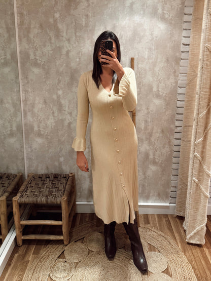 Vestido midi em malha canelada com delicados fios de brilho incorporados