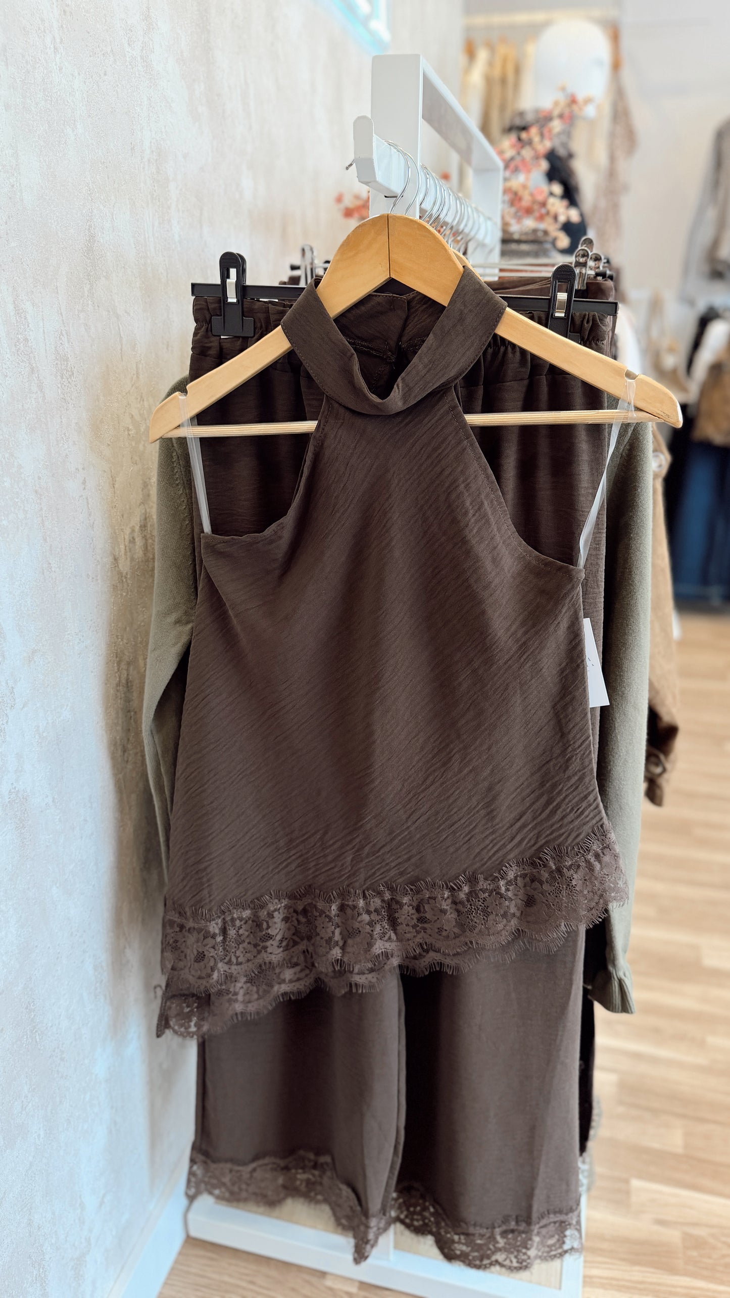Conjunto com Renda