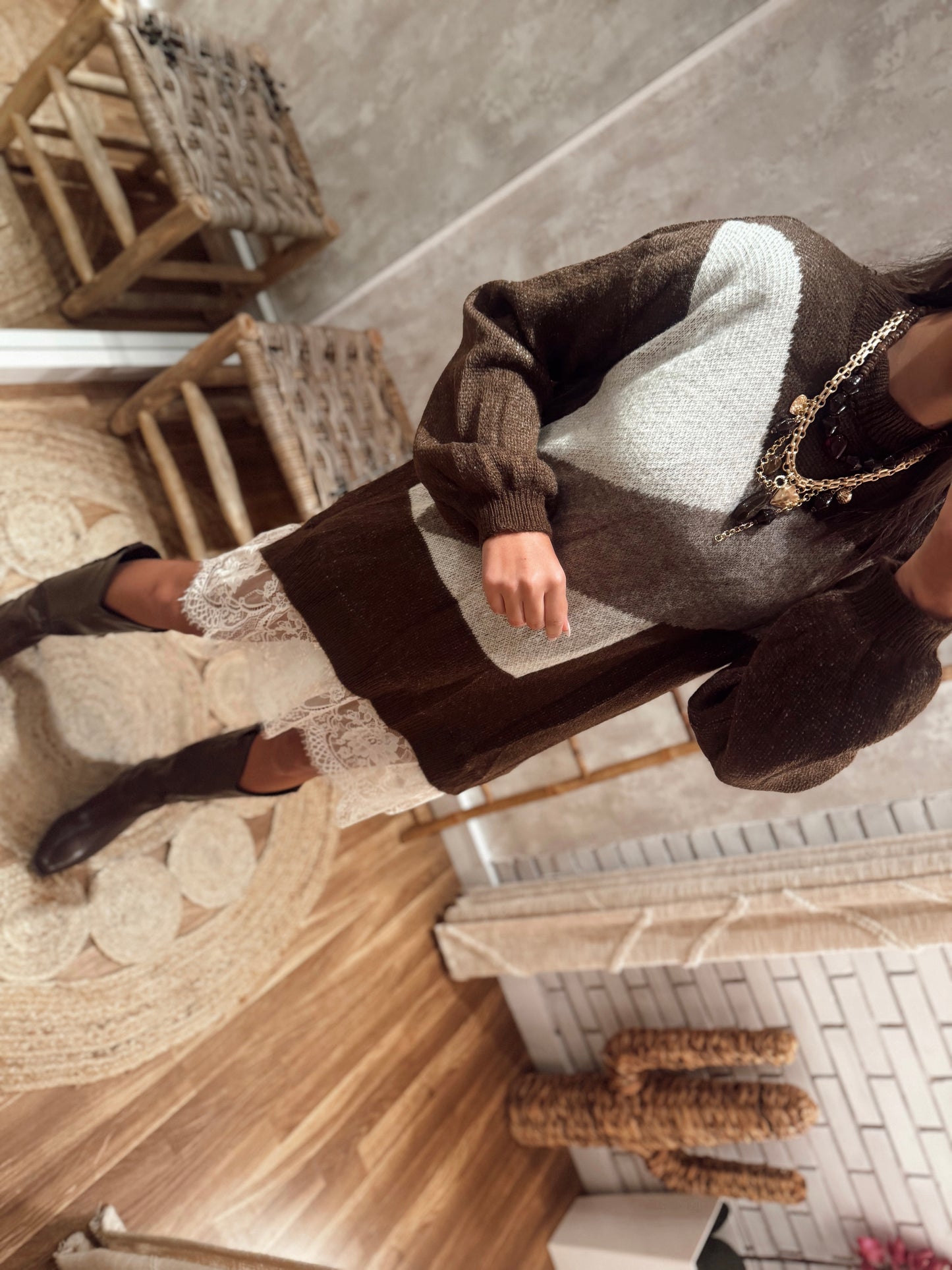 Camisola/vestido c/renda na parte inferior