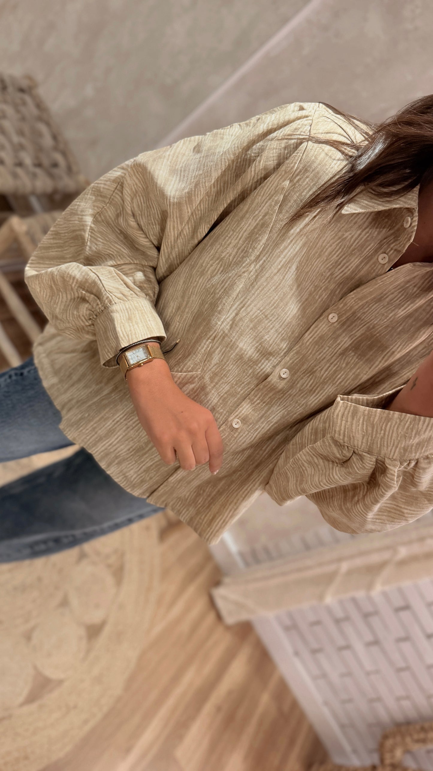 Camisa Oversize com Padrão Abstrato