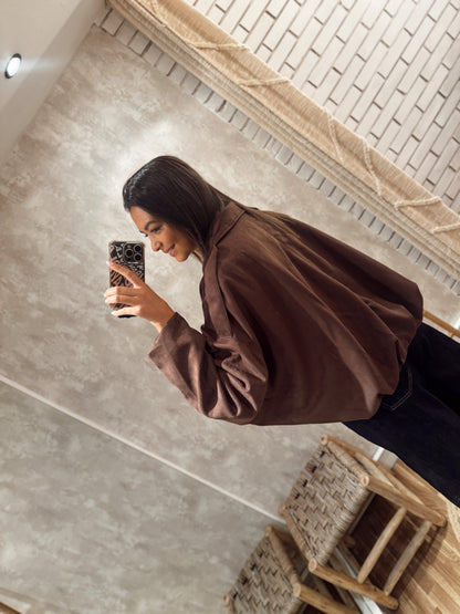 Bomber em camurça oversized -Castanho