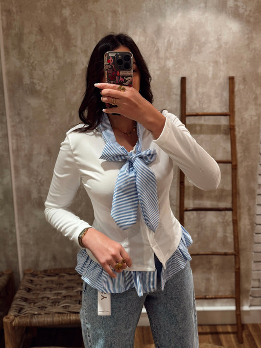 Blusa/casaco c laço listado no decote