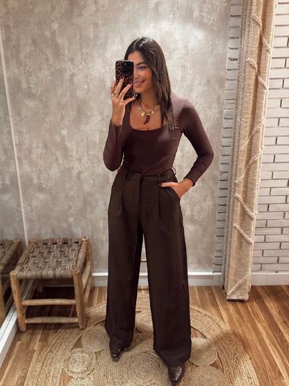 Calças de alfaiataria castanhas