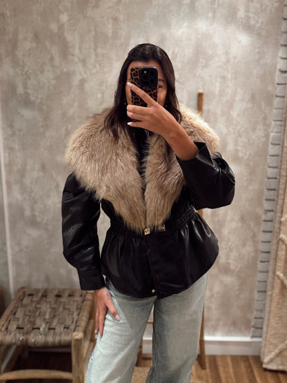 Casaco em napa c/pêlo removível