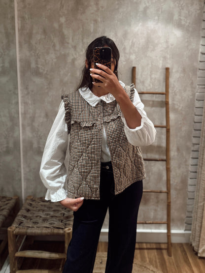 Colete acochado c/padrão quadrados