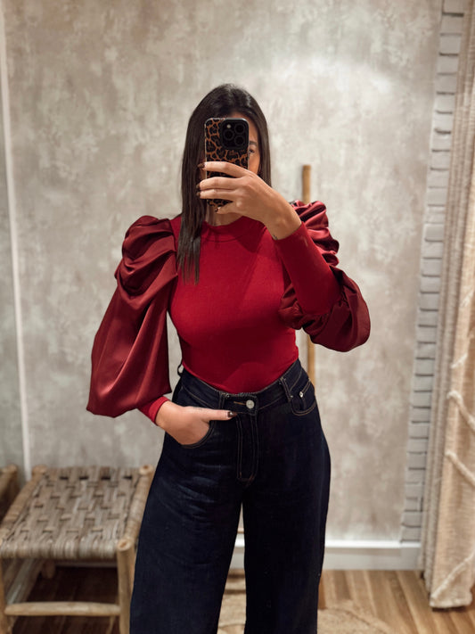 Blusa c/mangas em tecido acetinado