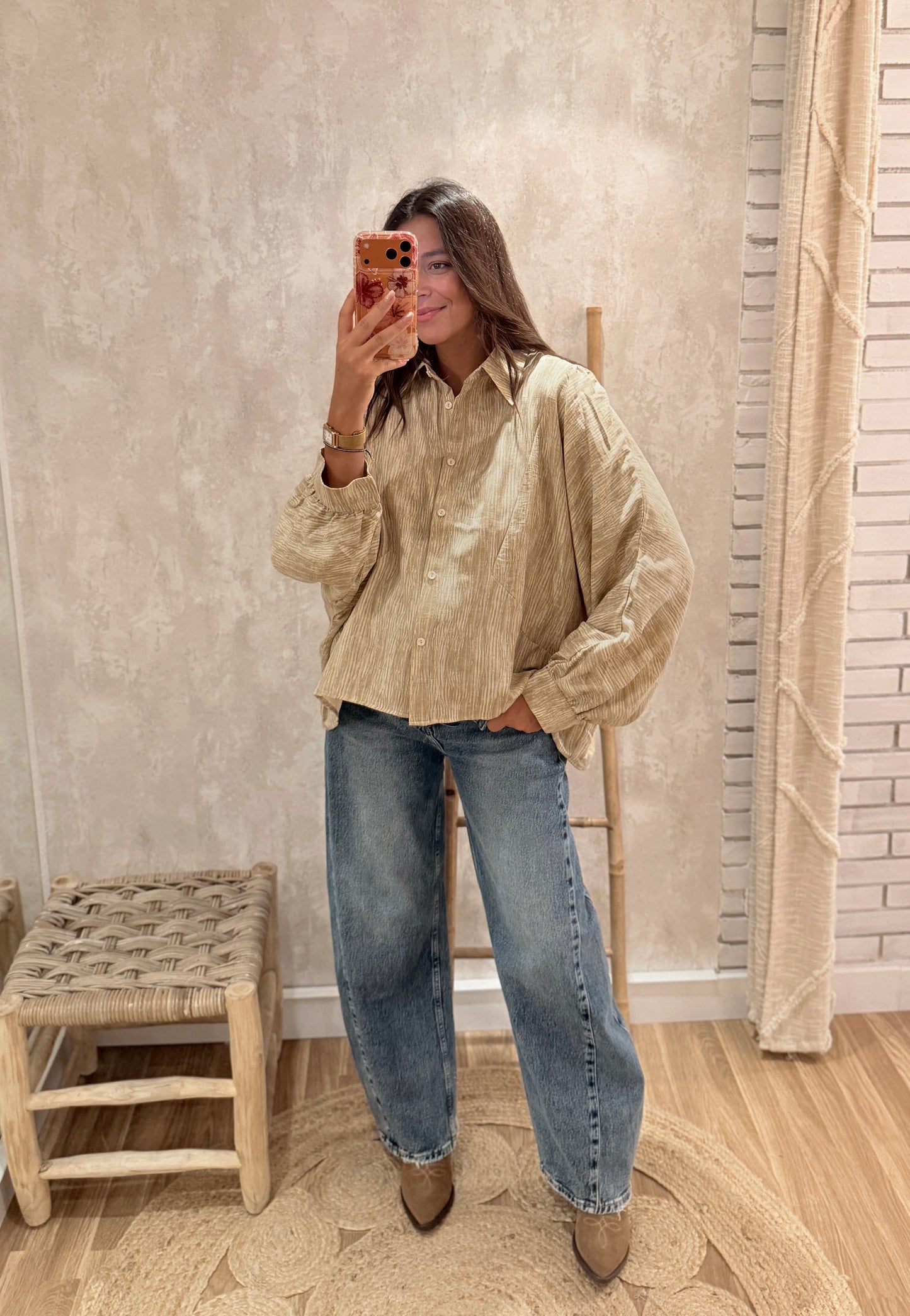 Camisa Oversize com Padrão Abstrato
