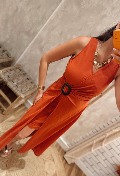 Vestido Midi Cruzado com Detalhe em Madeira