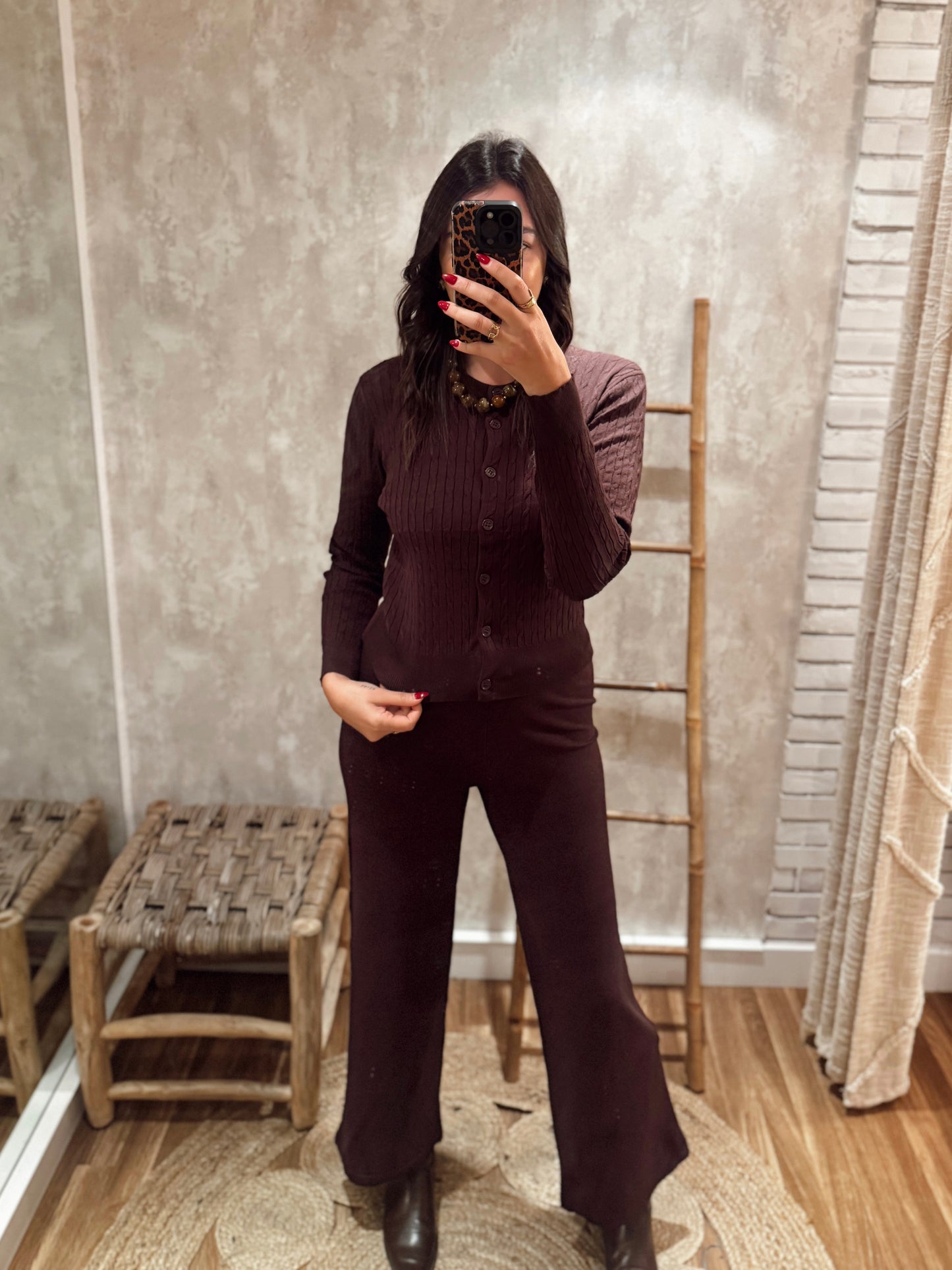 Conjunto de malha com cardigan e calça