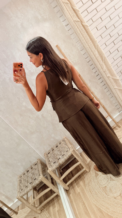 Conjunto colete e calça - Mochy