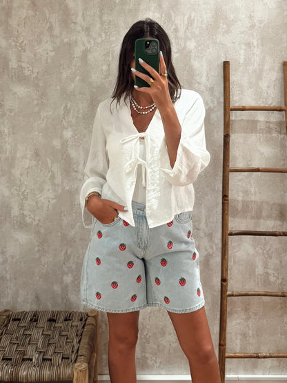 Blusa com Atilhos e Mangas Compridas